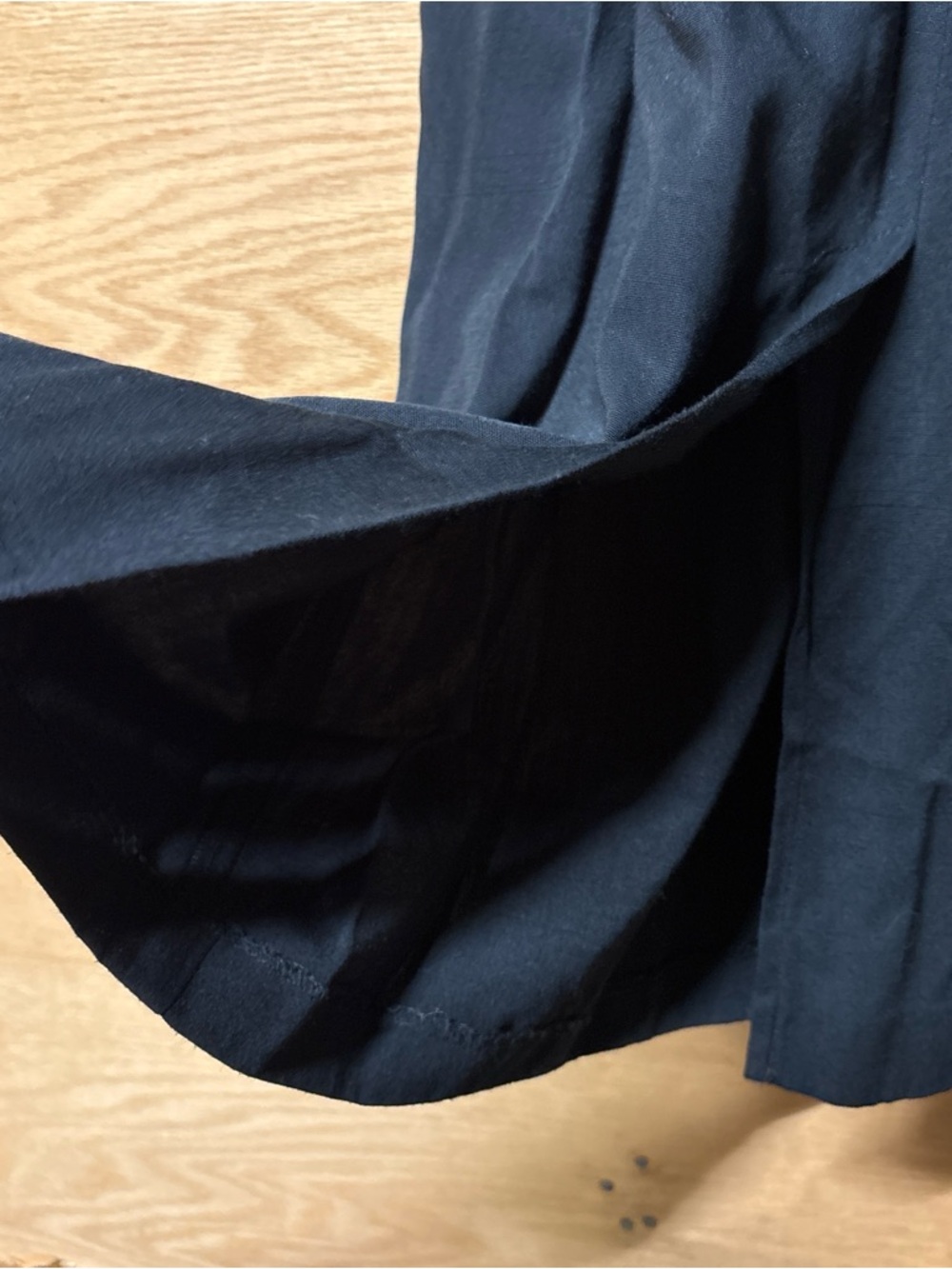 Vintage Black Maxi Skirt - Versatile Everyday Style - Picture 3 of 6